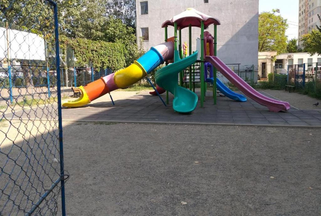 Irvin Apartament Ιάσιο Εξωτερικό φωτογραφία